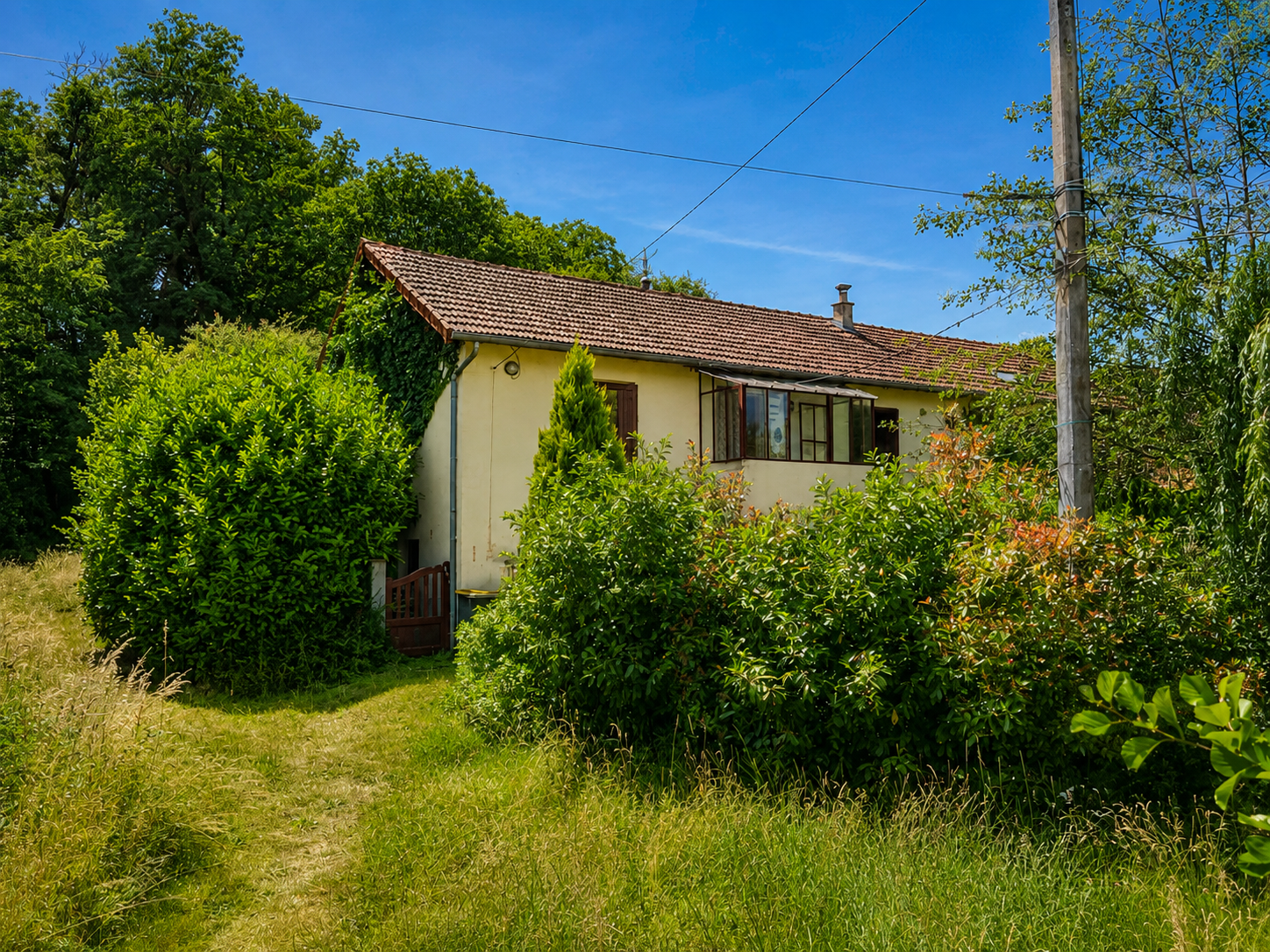 MAISON 4 CHAMBRES PROCHE COURS D'EAU CADRE CHAMPÊTRE DE 5750